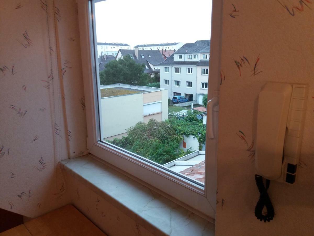Logis 18 Rose Apartment