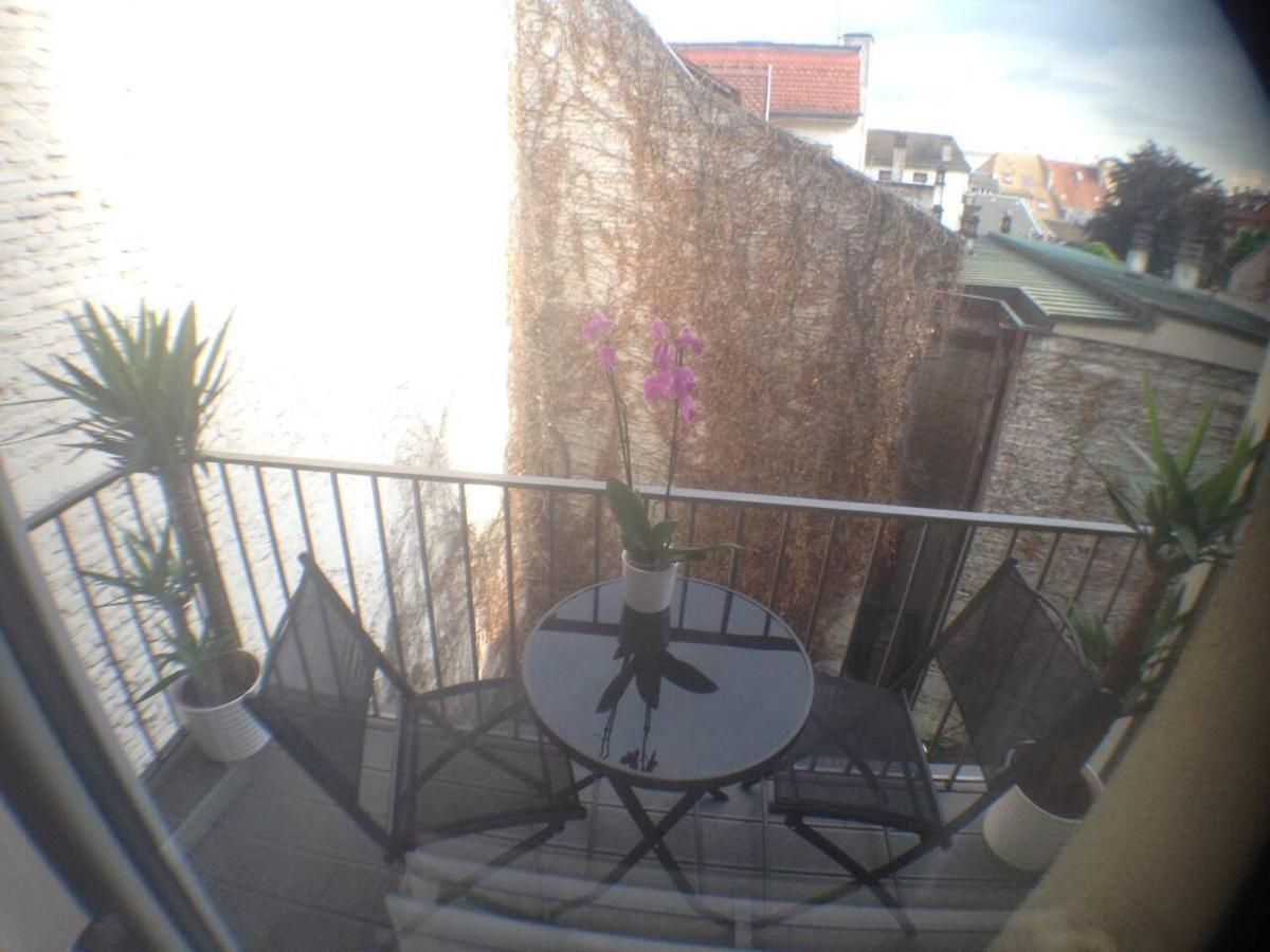 Apartment Flambant Neuf, Calme & Balcon *
