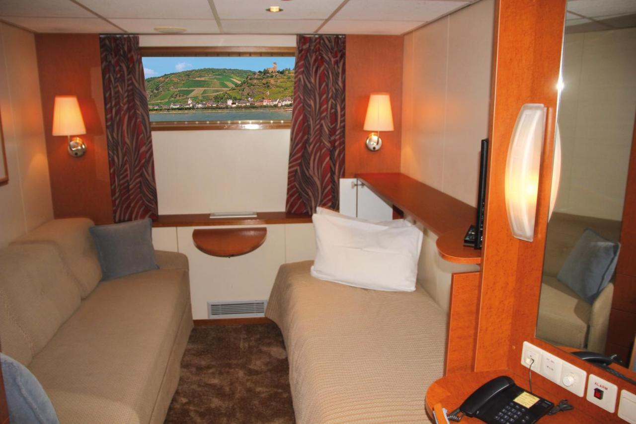 Botel Bateau-hotel Ms Carmen *