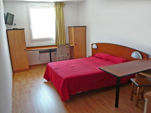 Centre Aparthotel