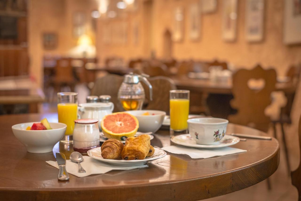 Couvent Du Franciscain Centre Hotel 3*