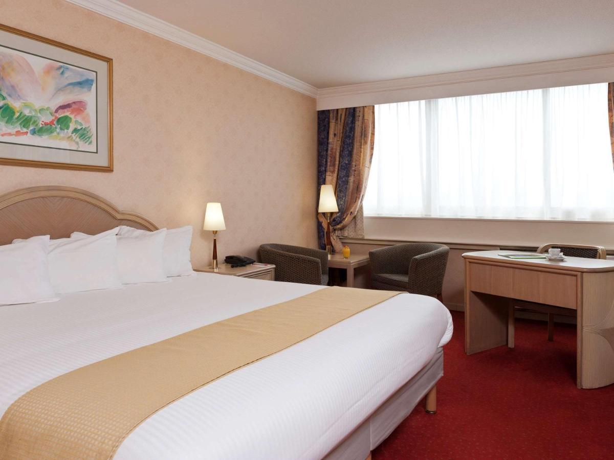 Hotel Mercure Palais Des Congres 4*