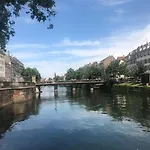 Le Petit Refuge - Agreable Studio Au Coeur De La Krutenau