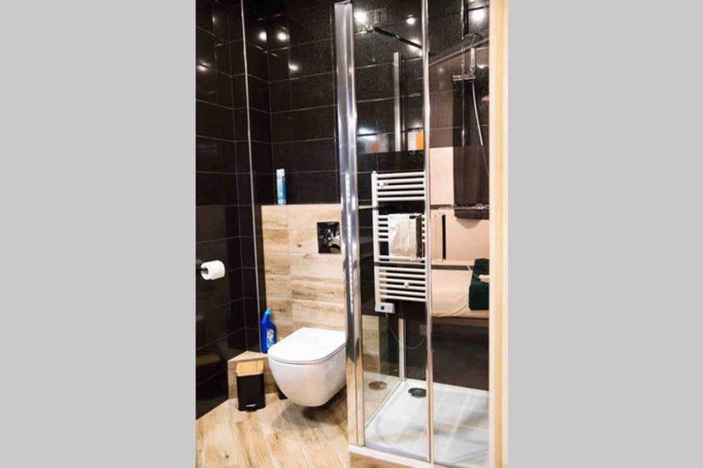 La Cour Du Faubourg 2 Apartment *