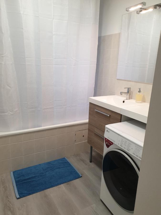 Em Life Apartment *