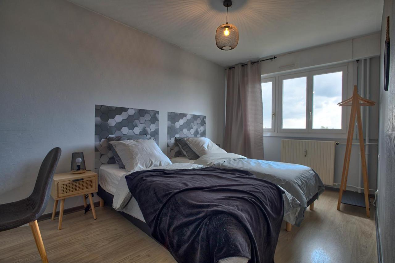 Urban Chic Cathedral View - Parking, Tram, 8 Min Center