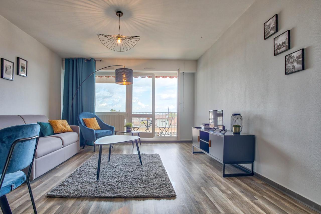 Urban Chic Cathedral View - Parking, Tram, 8 Min Center