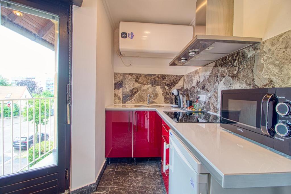Apartment Avec Sauna, Jacuzzi, *