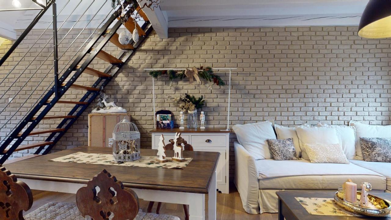 Apartment Le Nid De L'ill, Magnifique Duplex Cosy Petite France *