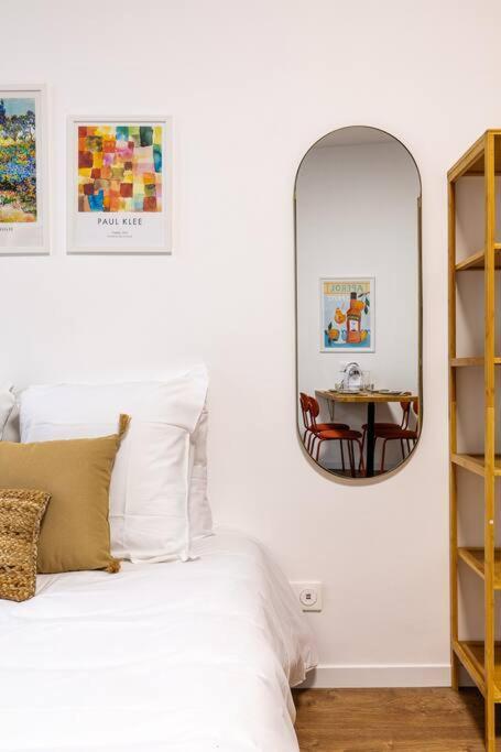 Tres Chic Studio/petite France Apartment