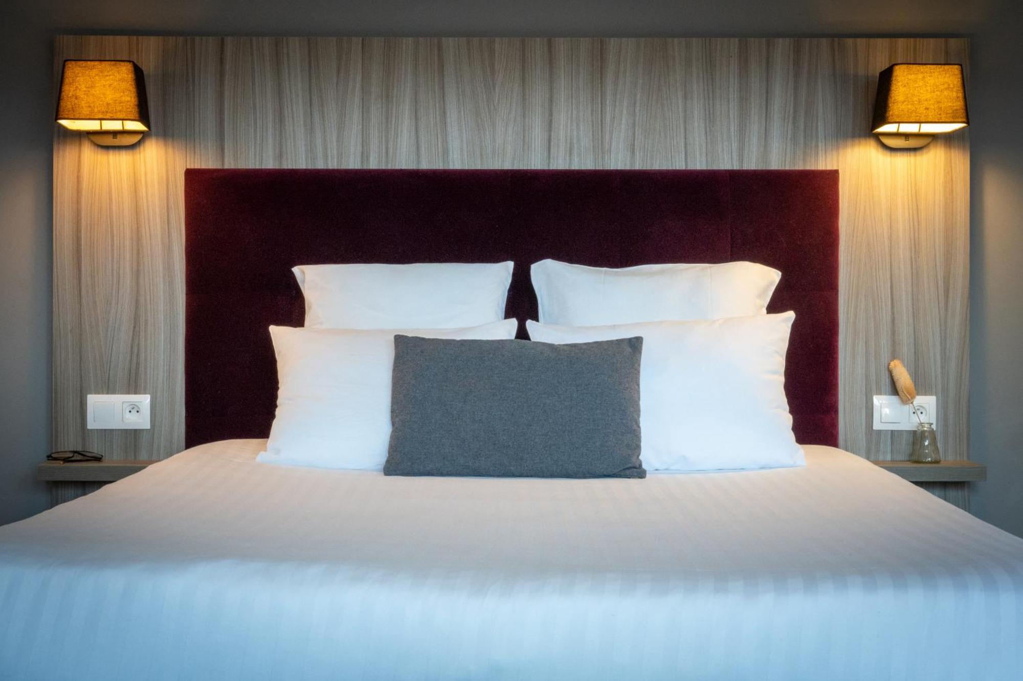 Nemea Elypseo Port Aparthotel 3*