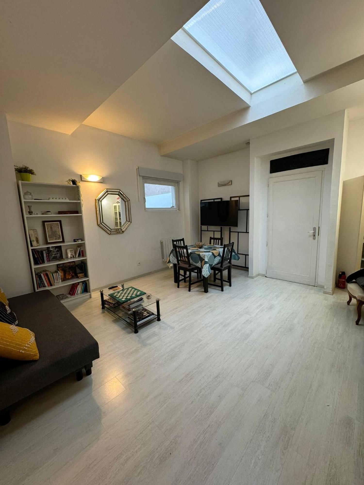 Tres Bel Spacieux Proche Universites Et Centre Apartment Strasbourg
