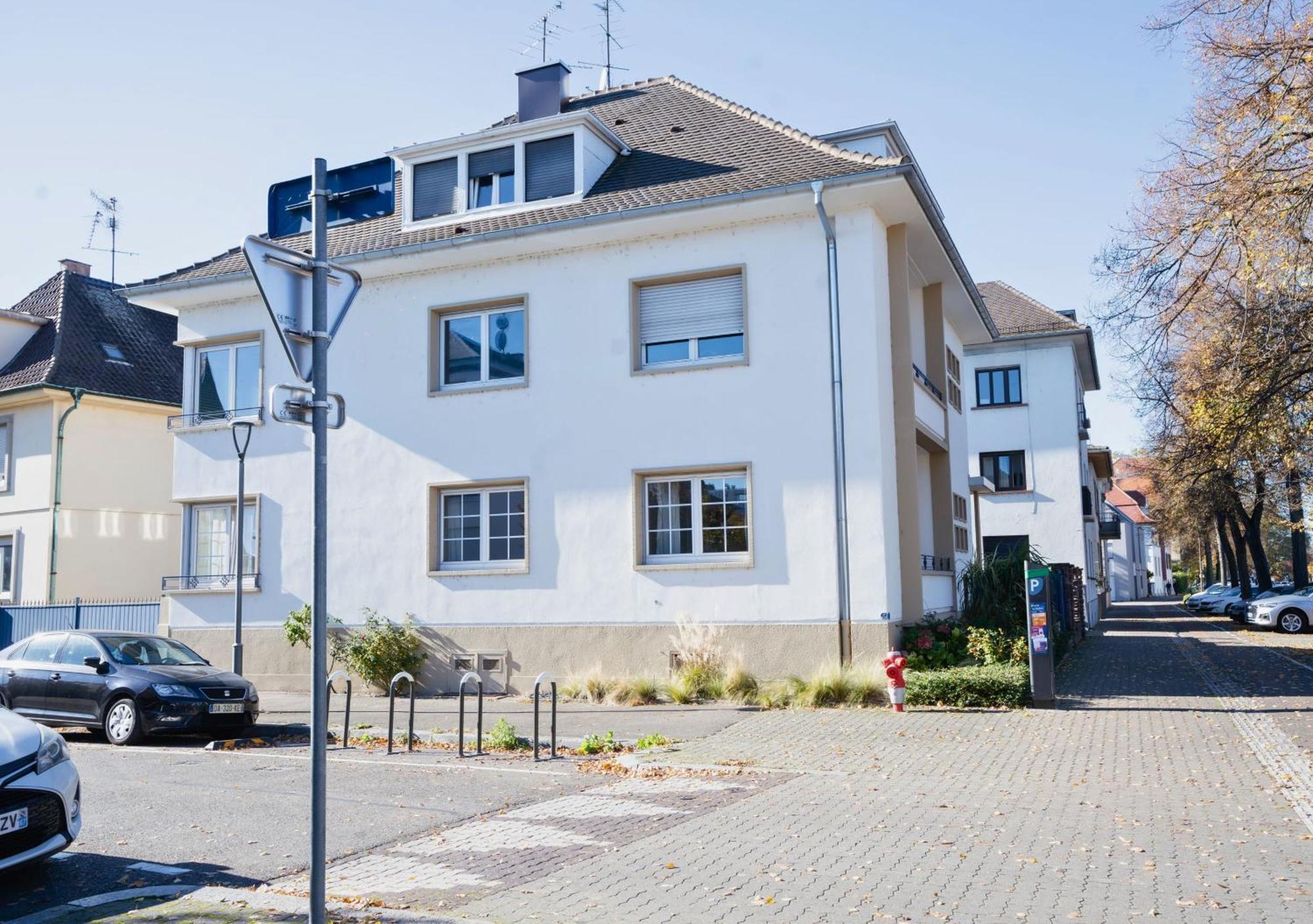 Daire Avec Terrasse Dans *