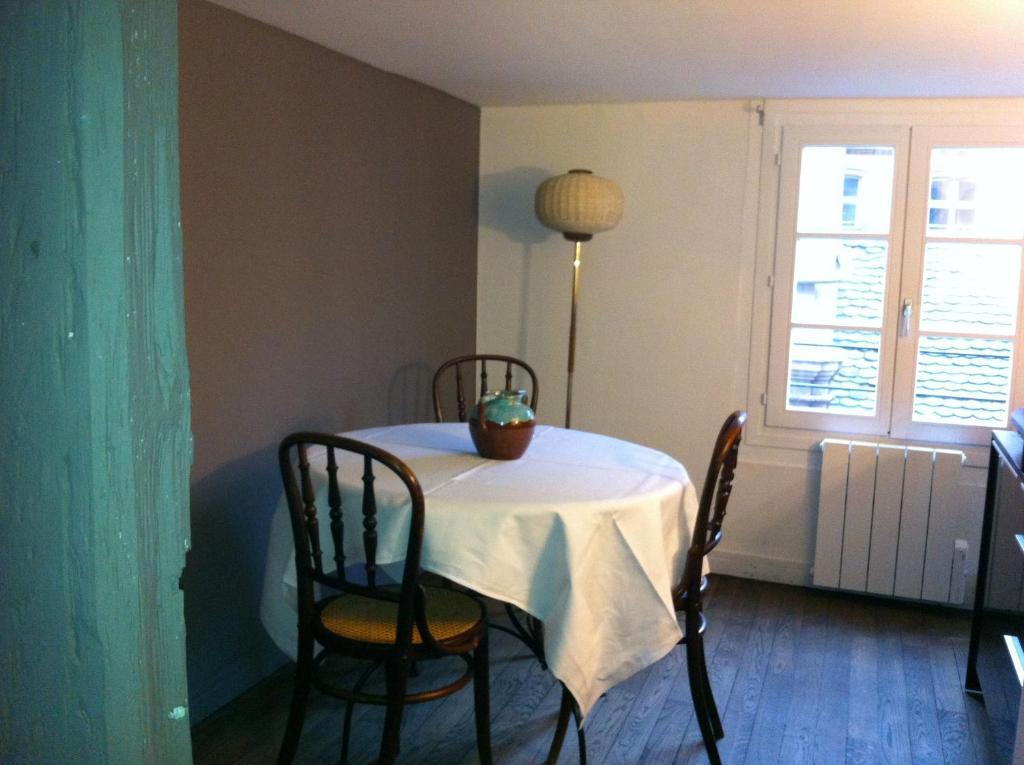 Au-dessus Du... Apartment Strasbourg