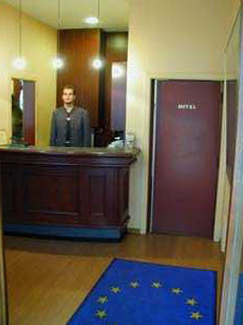 Le 21eme Hotel 2*