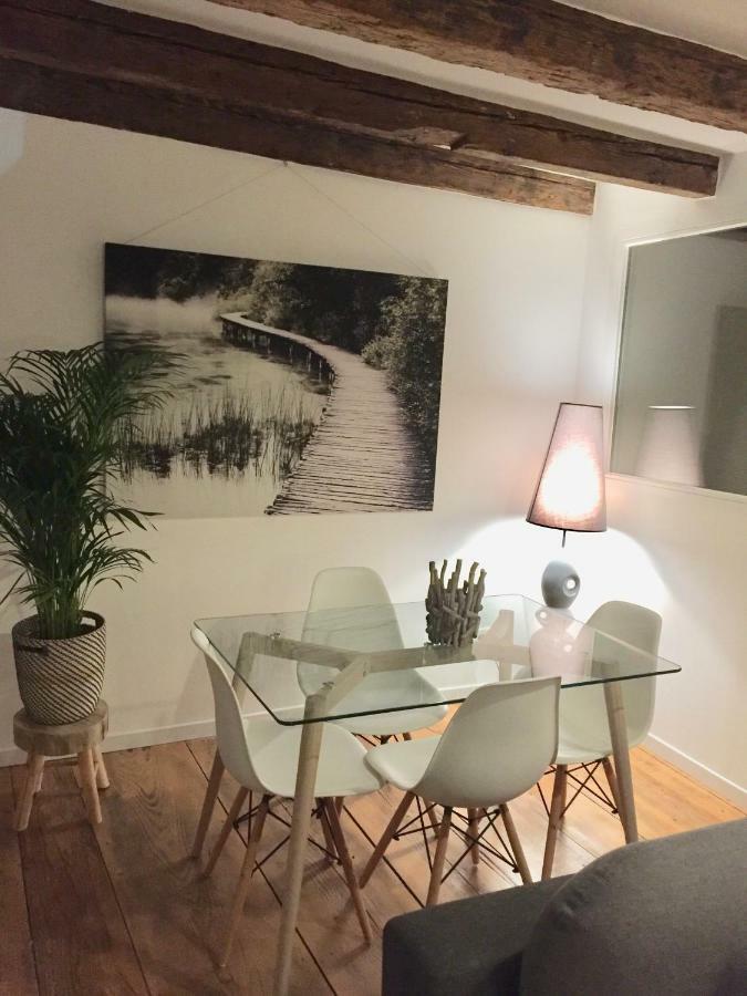 Carpe Diem - Au Pied De La Cathedrale Apartment