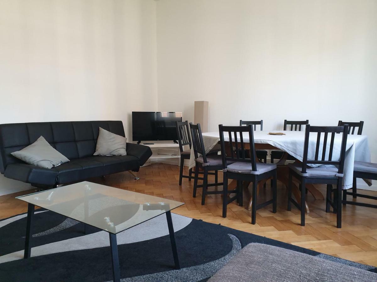 Centre Le 85, Superbe F5, 125m2, 5 Pieces Apartment *