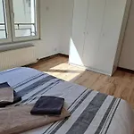 Appartement 3 Pieces Faubourg De Pierre