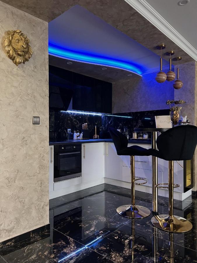 Luxurynight *