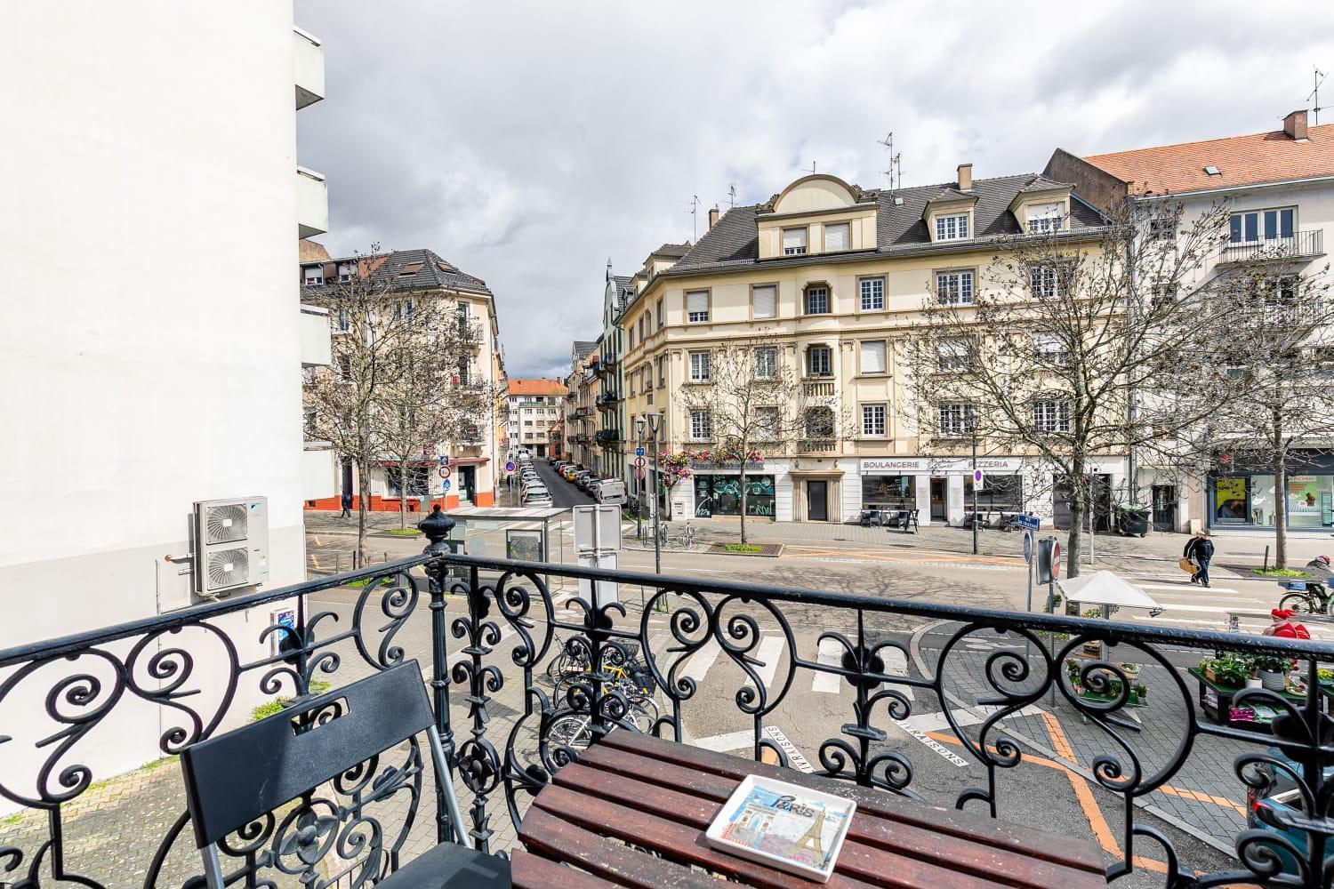 Appartement 2 à *