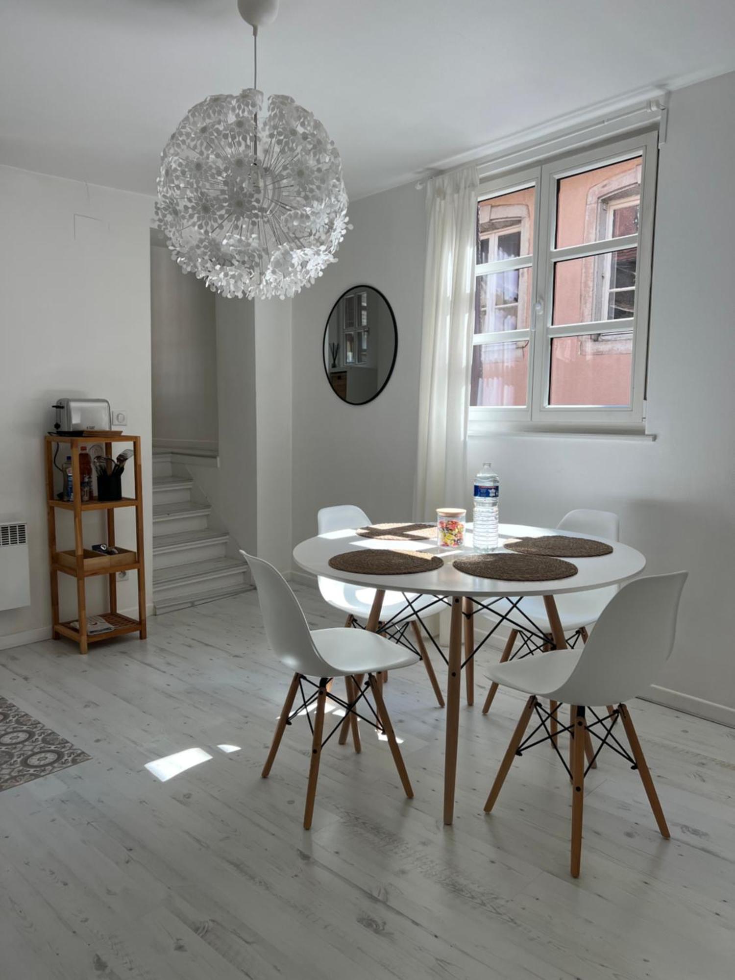 Appartement Nid Douillet Au Calme, A 2 Pas De La Cathedrale Straatsburg