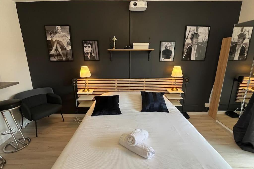 Apartment Petit Hollywood 2 Personnes *