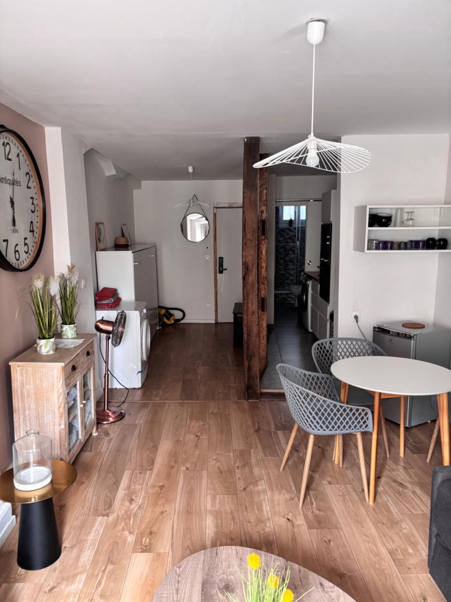 Cathedrale Apartment *