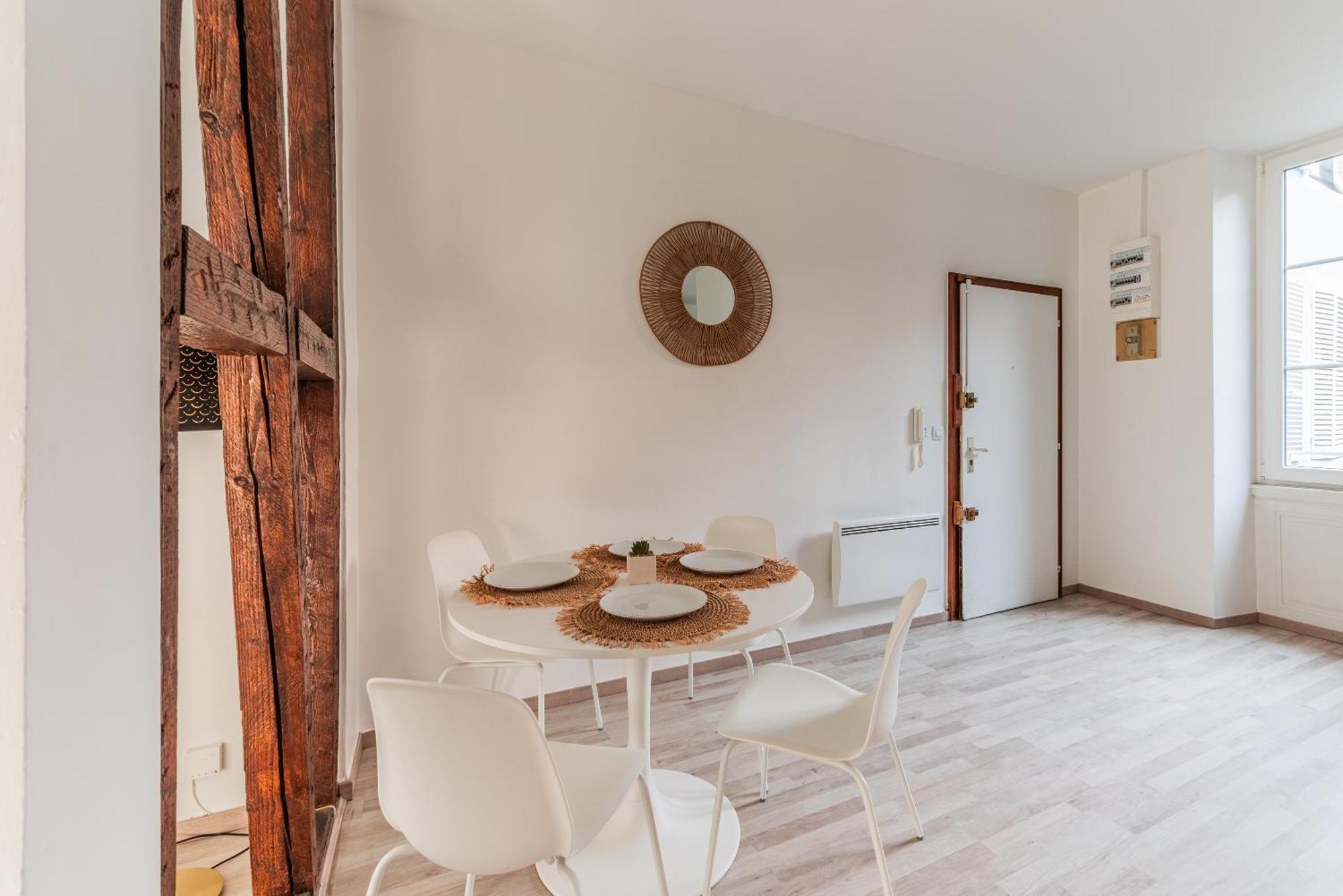Chaleureux & Lumineux T3 Strasbourg-centre Apartment