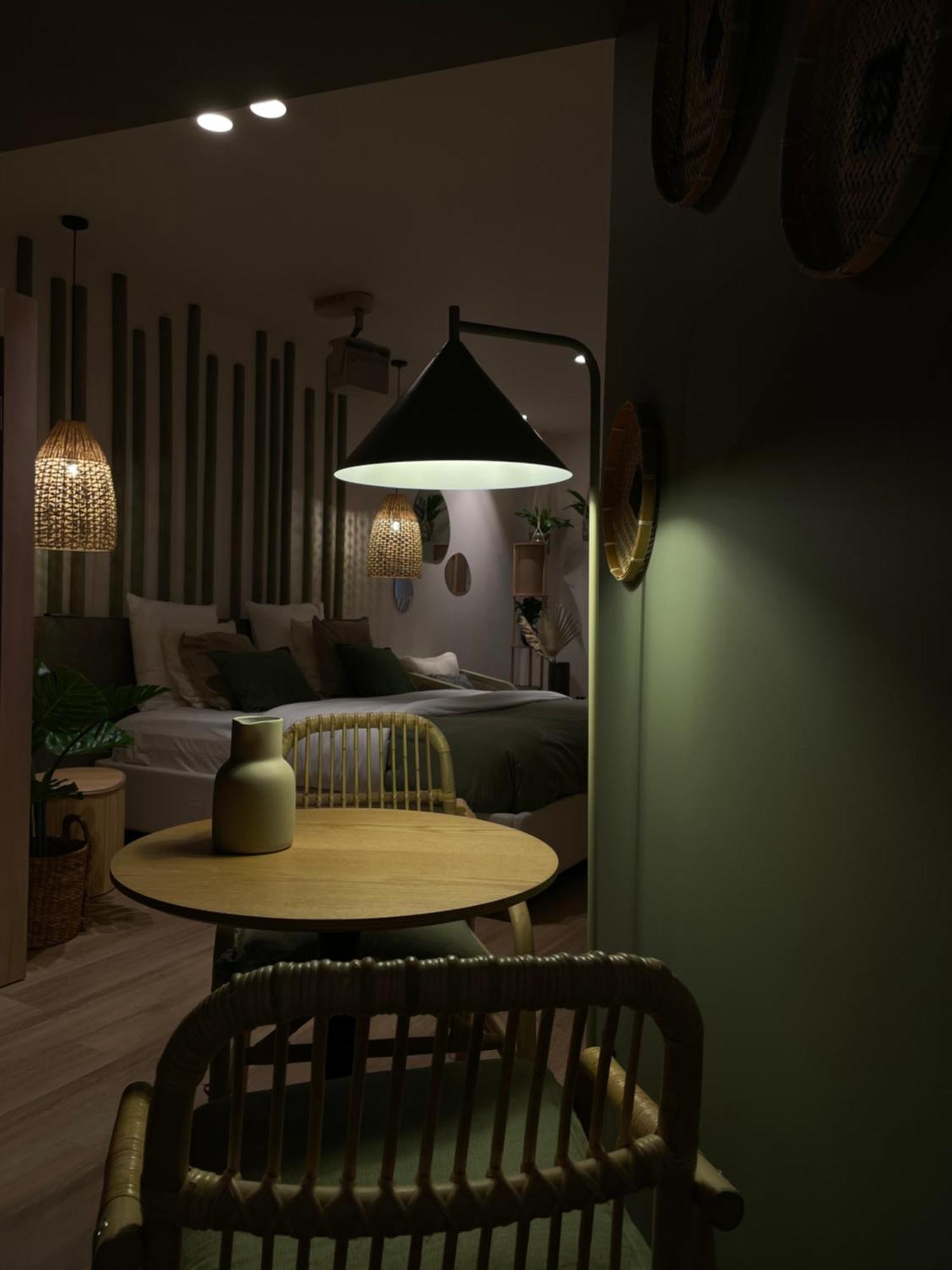 Strasbourg, Sauna, Spa, Bali, Evasion Romantique Et Sensuelle *