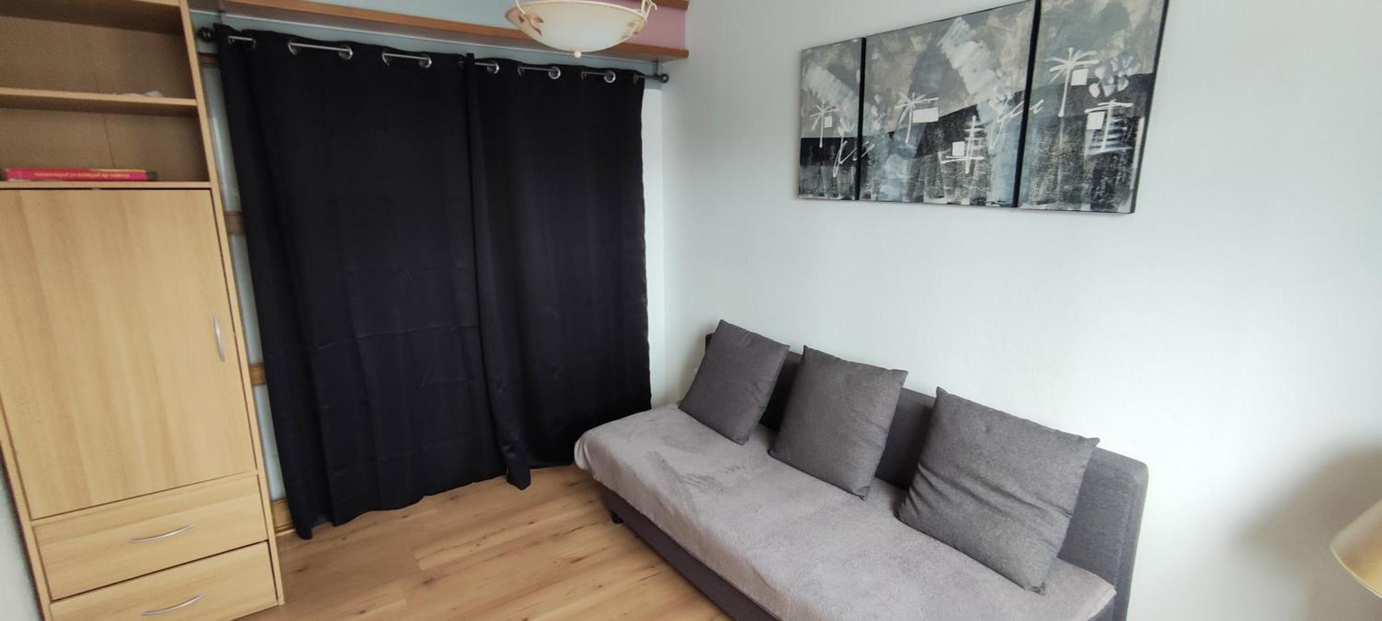 Pretty 4-room In A Quiet Area 3 Bedrooms Apartment