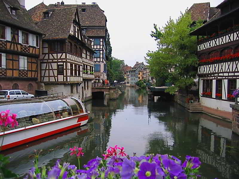 Le Grillon 3* Estrasburgo