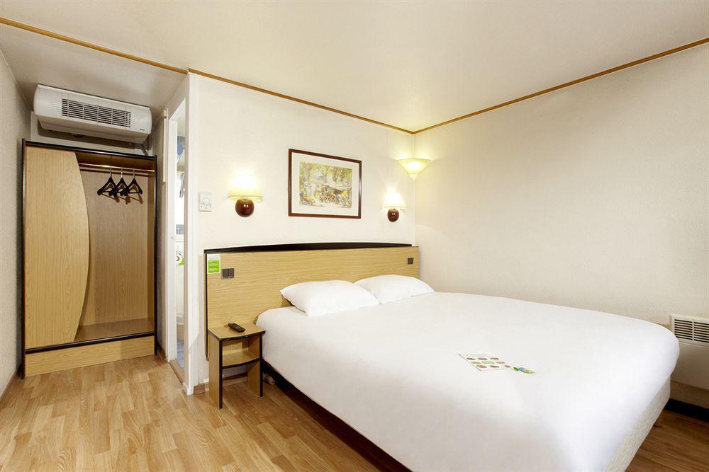Campanile Aeroport Lingolsheim Hotel 3*